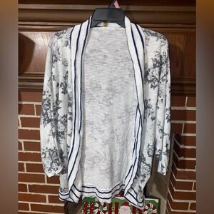 Women’s cute cardigan